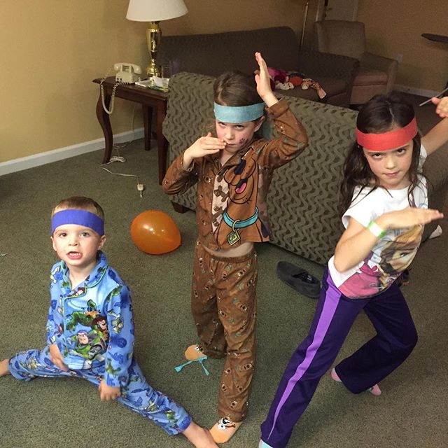 Everybody was Kung fu fighting... #hinsonco #liamjoseph #norahgrace #hannahnoelle